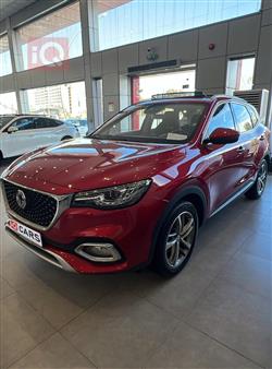 MG HS
